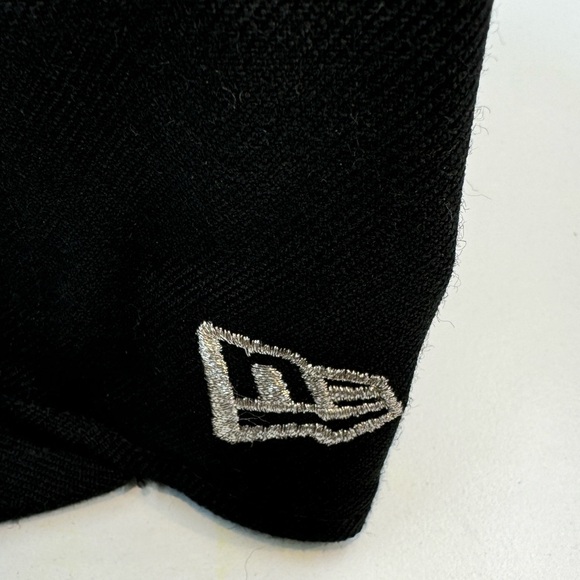 2008 Rare New Era Swarovski Crystal blue Jay Hat - Picture 6 of 11